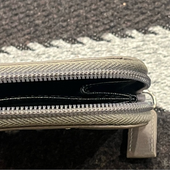 Prada grey nylon mini wallet - Picture 4 of 10